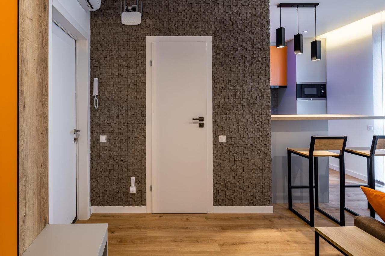 Apartment Stylisch New With One Bedroom
