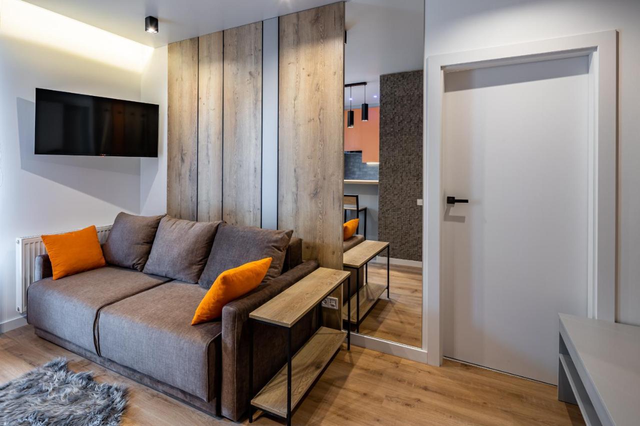 Stylisch New With One Bedroom Apartment