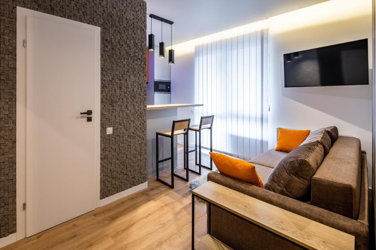Apartment Stylisch New With One Bedroom Lviv