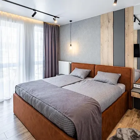 Stylisch New Apartment With One Bedroom Lviv Exterior photo