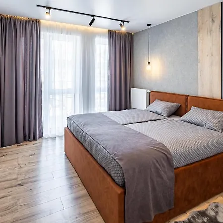 Stylisch New Apartment With One Bedroom Lviv Exterior photo