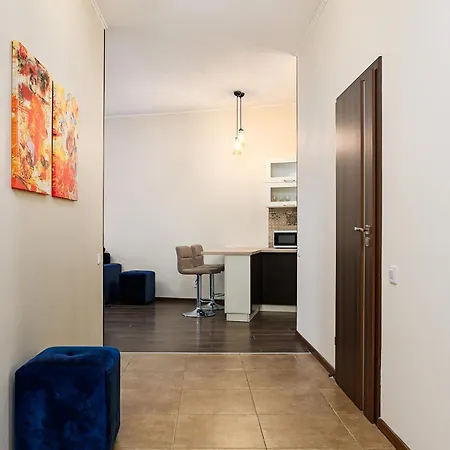 Stylisch New Apartment With One Bedroom Lviv Exterior photo